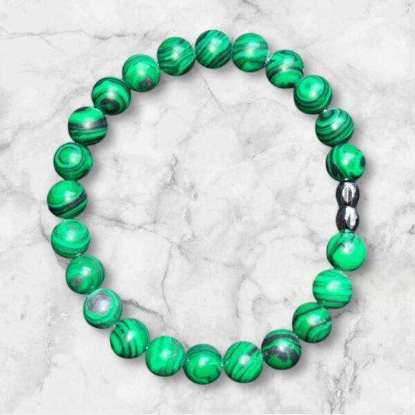 Bracelet en perles  Malachites – Force & Équilibre Intérieur